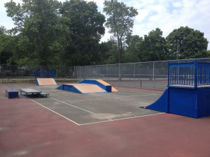 repurposed-tennis-court-is-a-skatepark