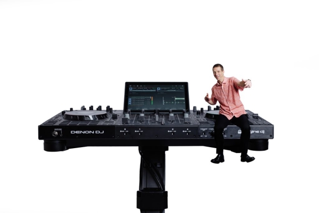 Chase March A tiny Chase March sitting on dis DJ controller